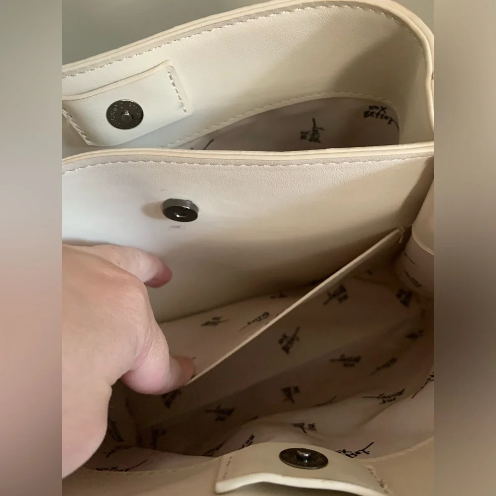 *smaller* Betsey Johnson skull embossed crossbody or satchel purse halloween - Picture 9 of 15